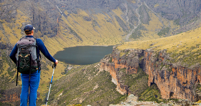 Mount Kenya Climbing route(s) 3 days, 4 days 5 days Sirimon, Chogoria, Naromoru, Burguret rote