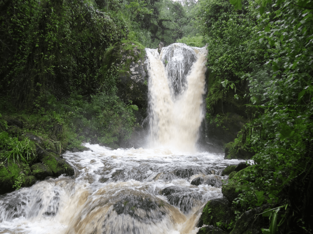 Enock's falls Near sine camp